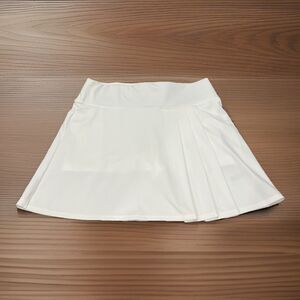 NWOT Tommy Bahama Active White Side Pleated Golf Pickleball Skort - Sz S 🧡🎀